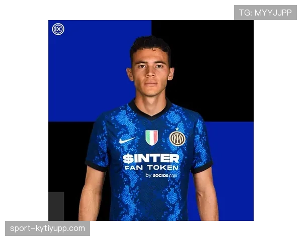 德布劳内与巴尔韦德的中场效率差异：攻防贡献与体系适配性解析